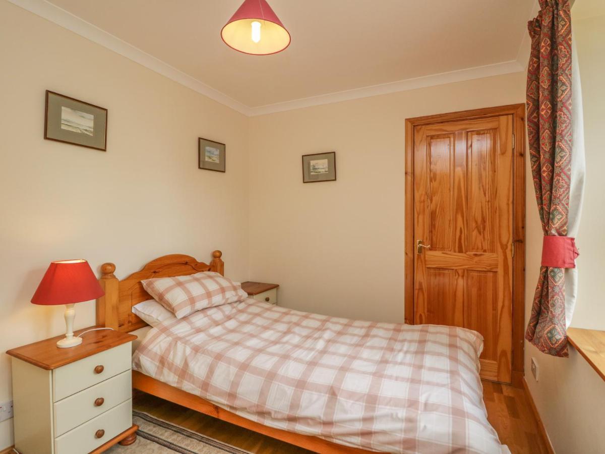 Kamba Cottage Tannadice エクステリア 写真